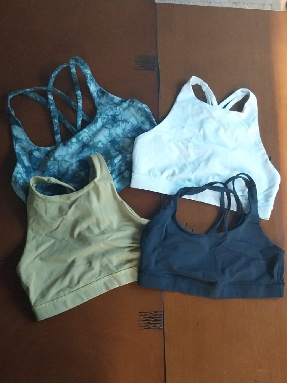 Lululemon Sports Bra Lot of 4 in Olive, Black, Tie-Dye & Icy White